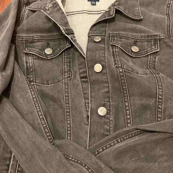 Gap grey denim jacket - Picture 3 of 3